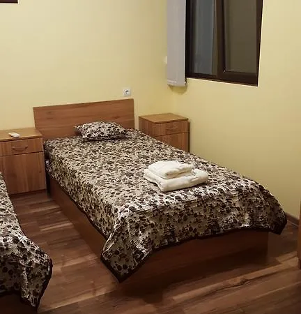 Guest house Sakar Mountain Oreshnik